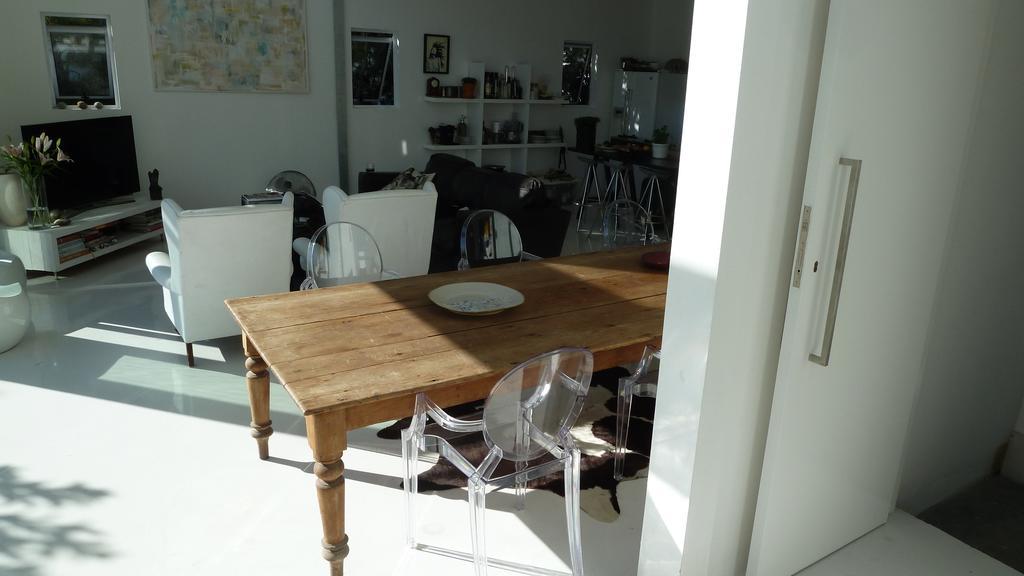 4 On Highworth Apartments And Studios Κέιπ Τάουν Δωμάτιο φωτογραφία