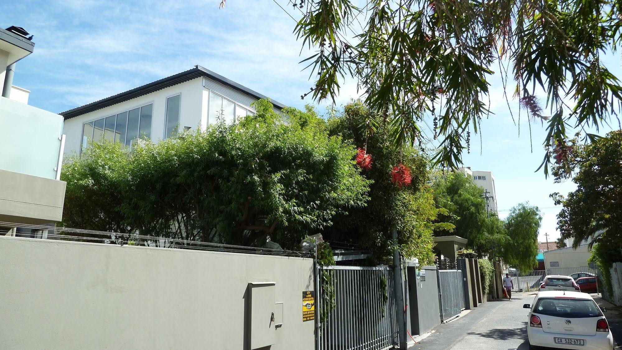 4 On Highworth Apartments And Studios Κέιπ Τάουν Εξωτερικό φωτογραφία