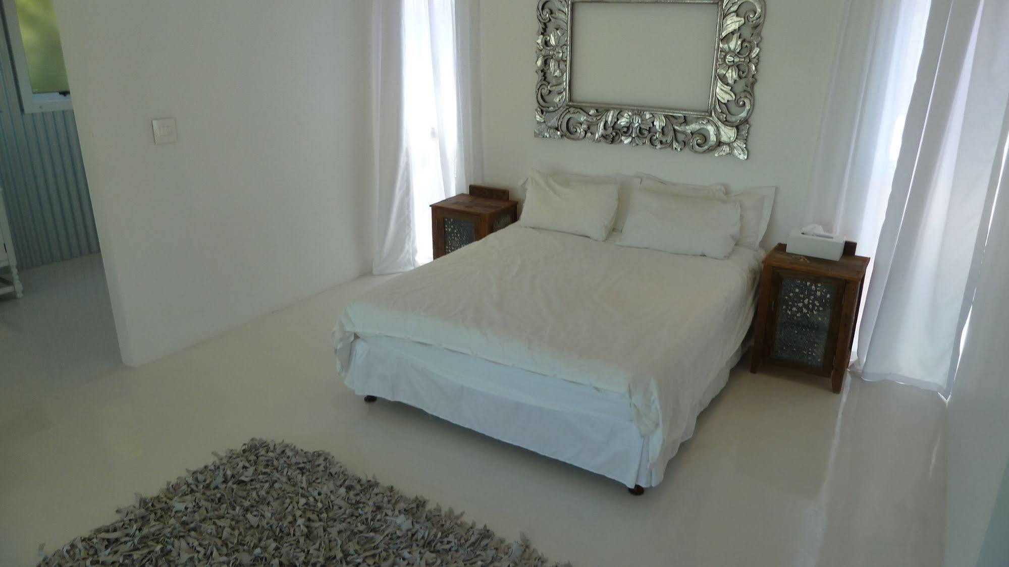 4 On Highworth Apartments And Studios Κέιπ Τάουν Εξωτερικό φωτογραφία