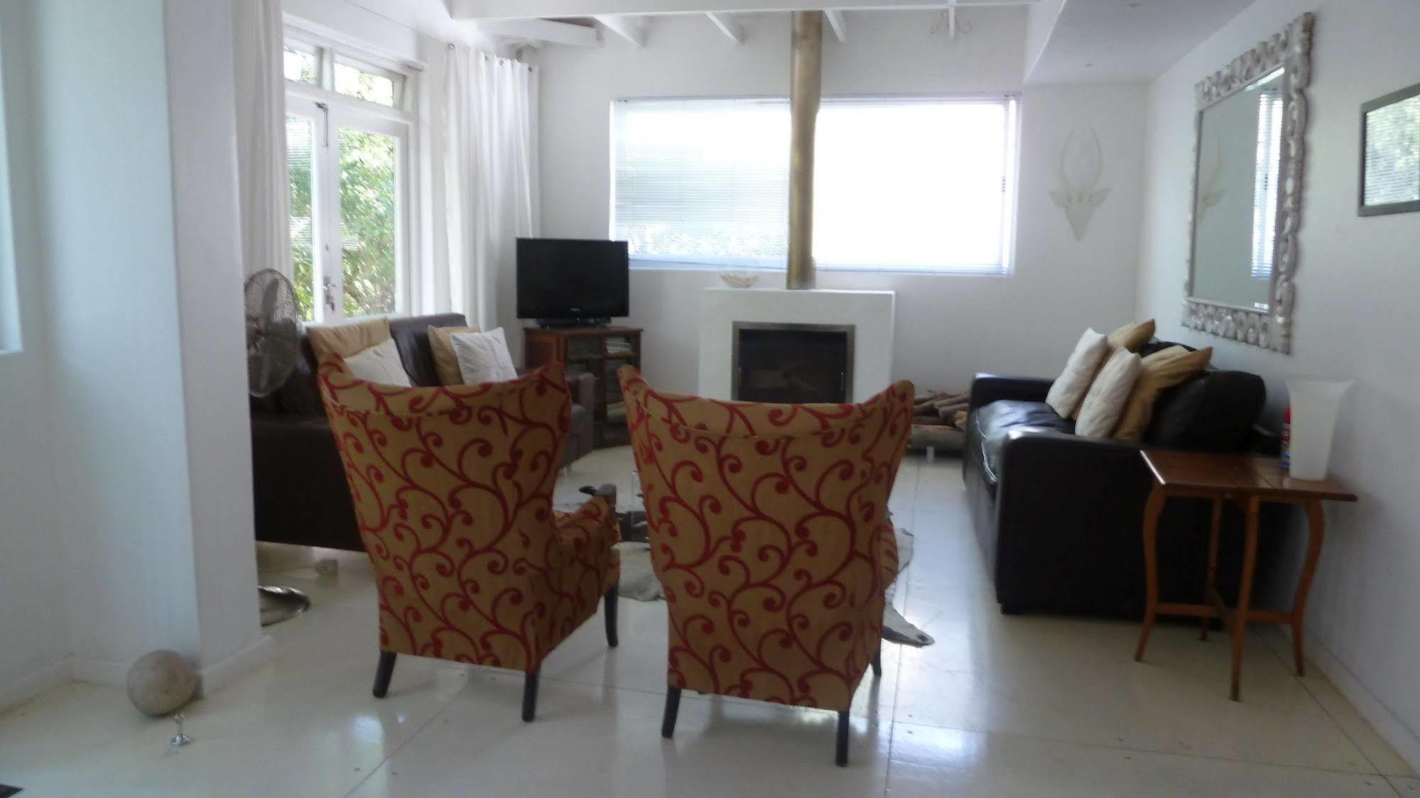 4 On Highworth Apartments And Studios Κέιπ Τάουν Εξωτερικό φωτογραφία